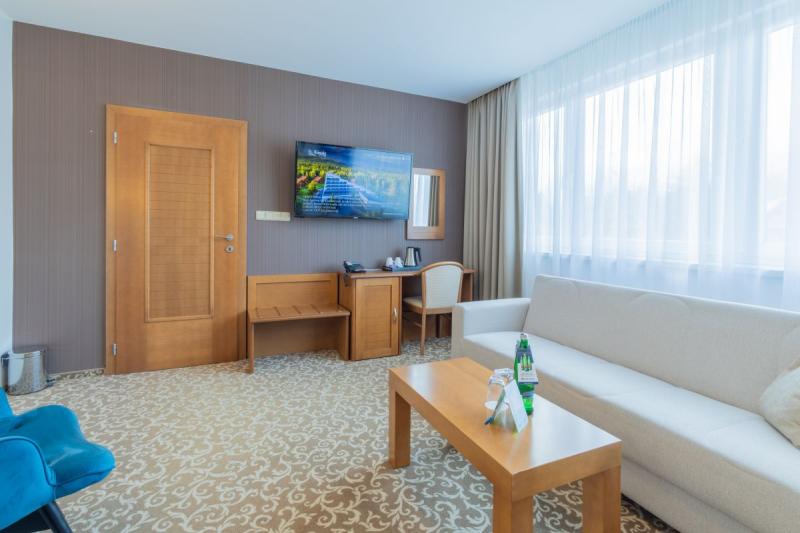 Kontakt wellness hotel**** - Apartmán